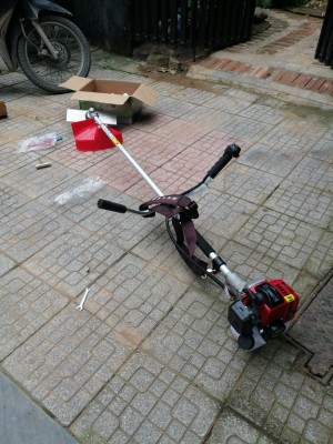 Máy cắt cỏ Honda GX50
